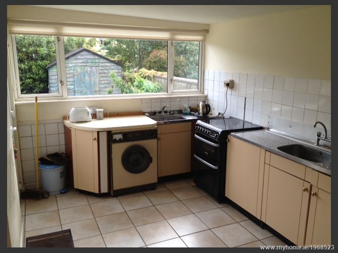 14 Bishopscourt Road, Bishopstown, Cork City