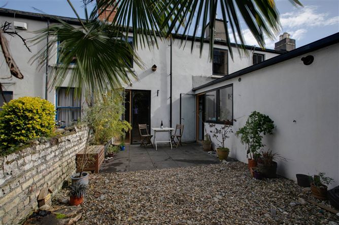 5 Emmet Street, North Circular Road, Dublin 1