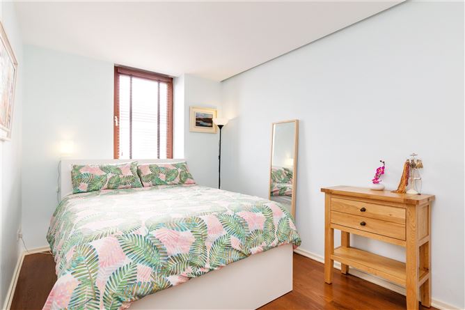 9 Block 5 Clarion Quay, IFSC, Dublin 1