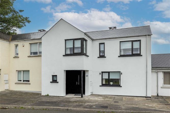 Main image for 4 Streamville Close, Donaghmede, Dublin 13