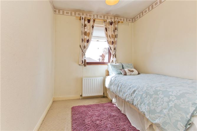 2 Templeroan Crescent, Knocklyon, Dublin 16
