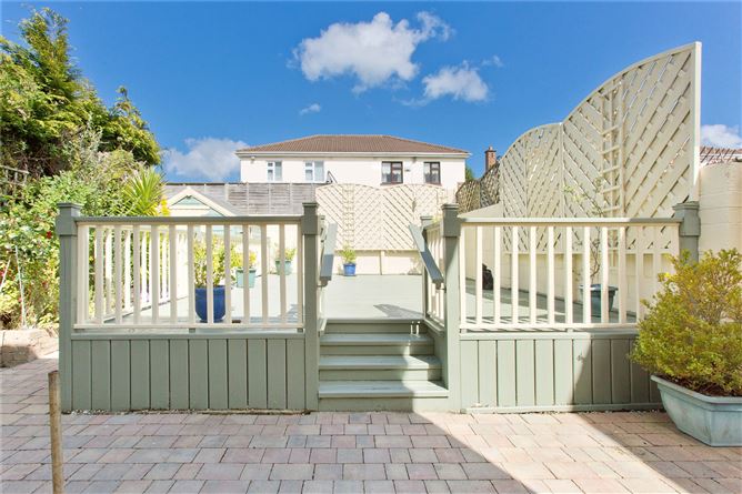 2 Templeroan Crescent, Knocklyon, Dublin 16