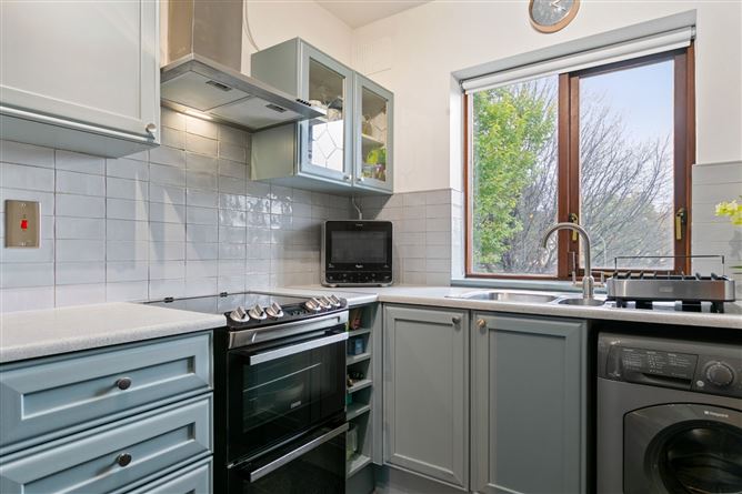Apt 2, Monkstown Square, Monkstown, Co. Dublin
