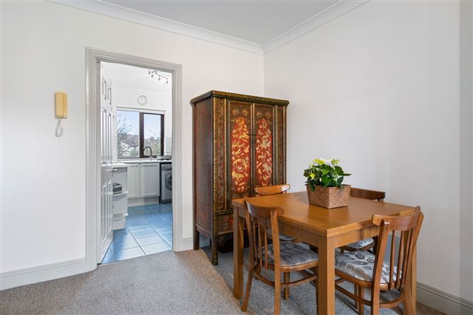 Apt 2, Monkstown Square, Monkstown, Co. Dublin