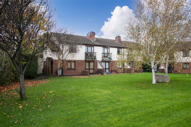 Apt 2, Monkstown Square, Monkstown, Co. Dublin