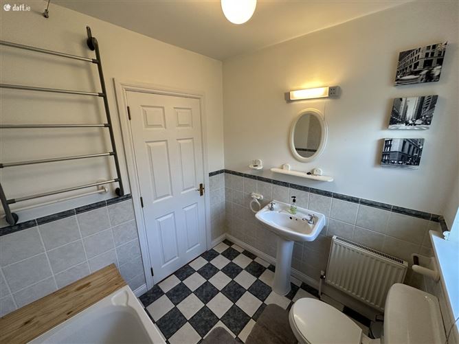 5 The Orchards, Kinsale, Cork