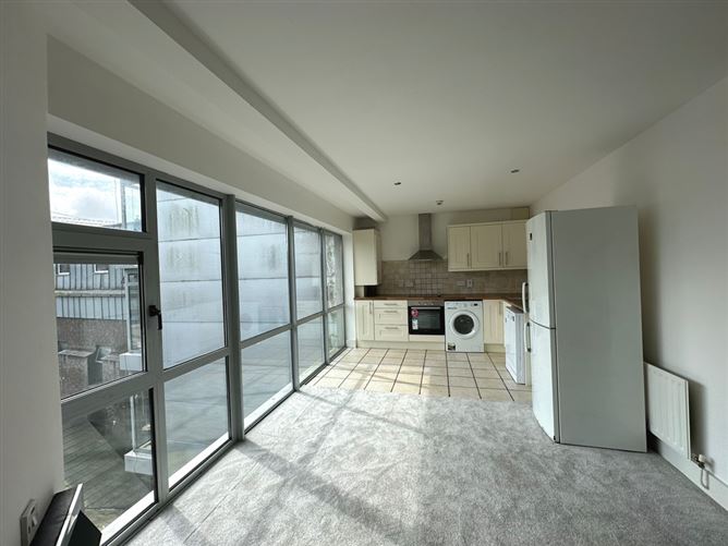 9 Roman Court, John Redmond Street, Cork City