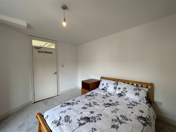 9 Roman Court, John Redmond Street, Cork City