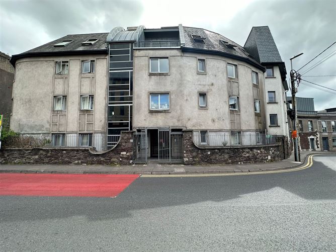 9 Roman Court, John Redmond Street, Cork City