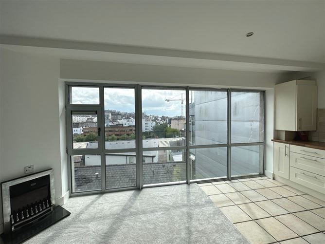 9 Roman Court, John Redmond Street, Cork City