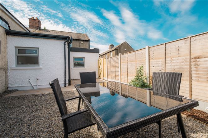 122 Foxrock Grove, Foxrock, Dublin 18