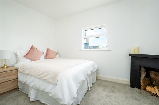 122 Foxrock Grove, Foxrock, Dublin 18