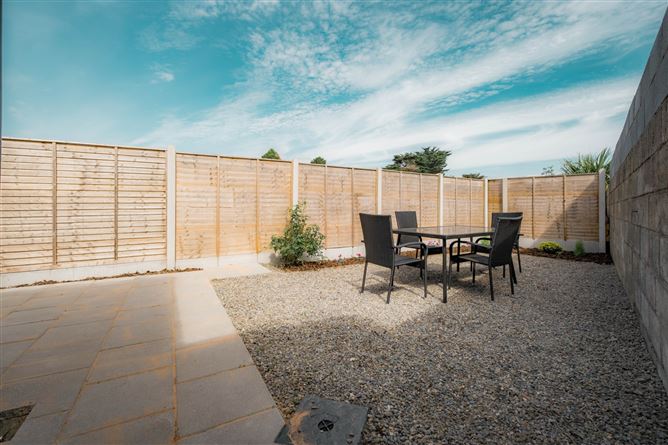 122 Foxrock Grove, Foxrock, Dublin 18