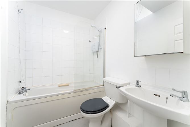 16 Tomar Court, Palatine Square, Stoneybatter,   Dublin 7