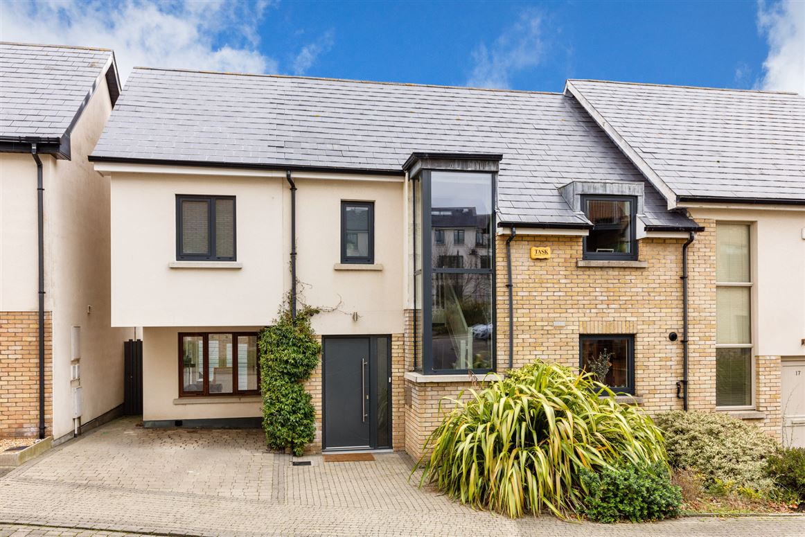 19 The Mews, Robswall, Malahide