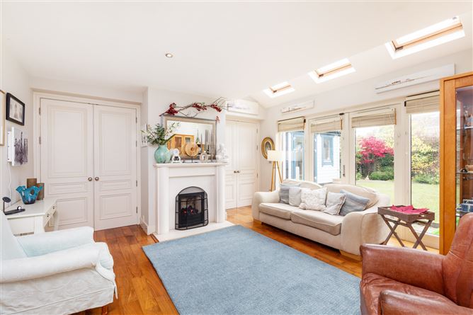 19 The Mews, Robswall, Malahide