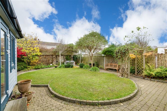 19 The Mews, Robswall, Malahide