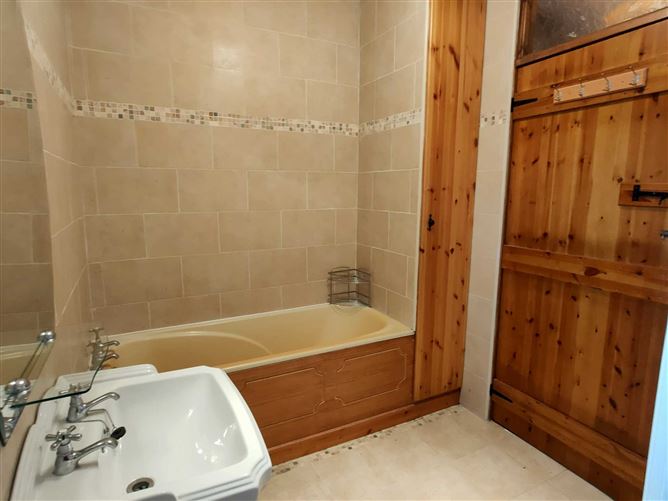 Cottage, Cloongowla, Ballinrobe, County Mayo
