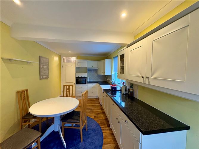 36 Parkhill West, Kilnamanagh, Dublin 24