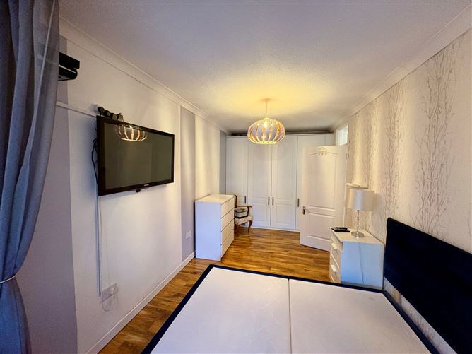 36 Parkhill West, Kilnamanagh, Dublin 24