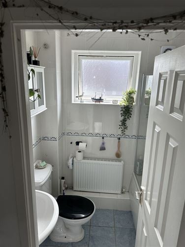 Single bed room in Greystones, Greystones, Co. Wicklow