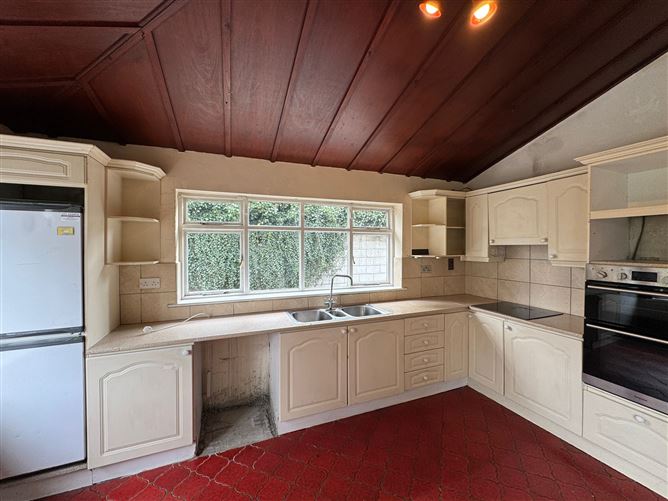 39 Hollyville Lawn, Palmerston Upper, Dublin 20, Dublin