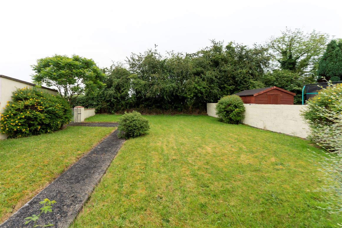 15 Elm Park , Croom, Limerick