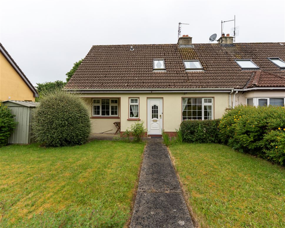 15 Elm Park , Croom, Limerick