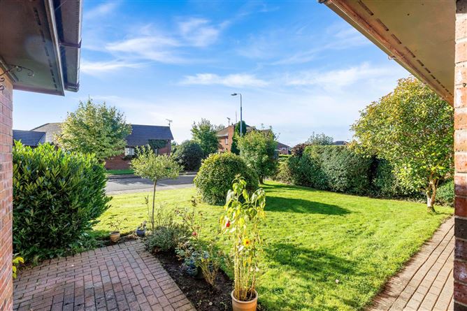 67 Willow Grove, Carrickmacross Road, Dundalk, County Louth