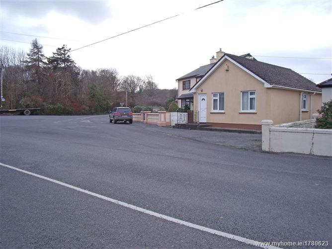 Inchigeelagh Village, Macroom, Co. Cork