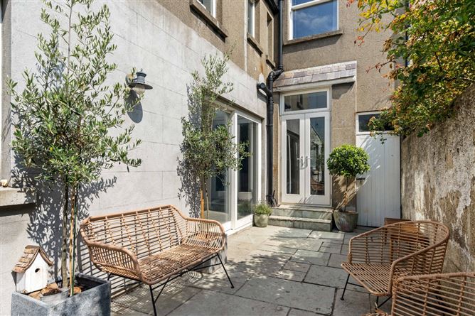 2 Dungar Terrace, Dun Laoghaire, Co. Dublin