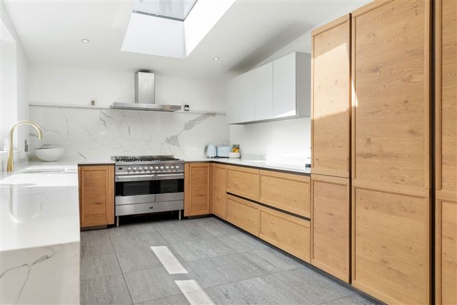 2 Dungar Terrace, Dun Laoghaire, Co. Dublin
