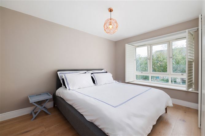 30 Belarmine Close, Belarmine, Stepaside, Dublin 18