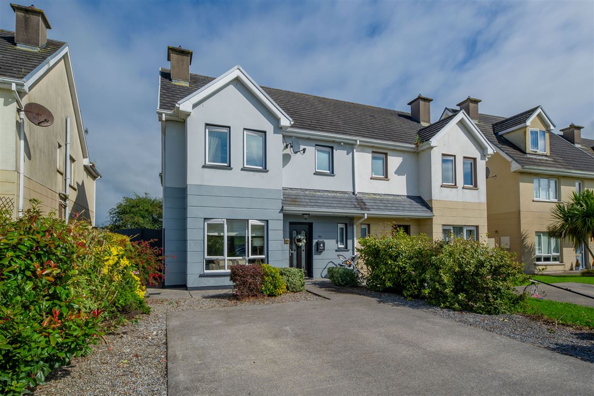 27 Lios Ard Ballyhooly, Fermoy, Co. Cork