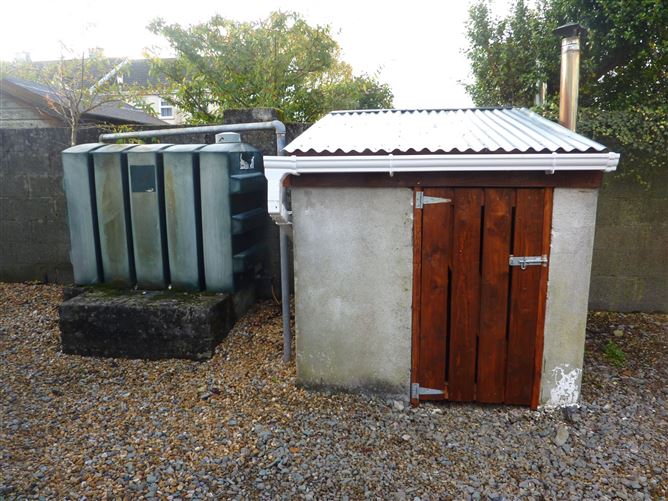 39 The Elms, Westport, Co. Mayo
