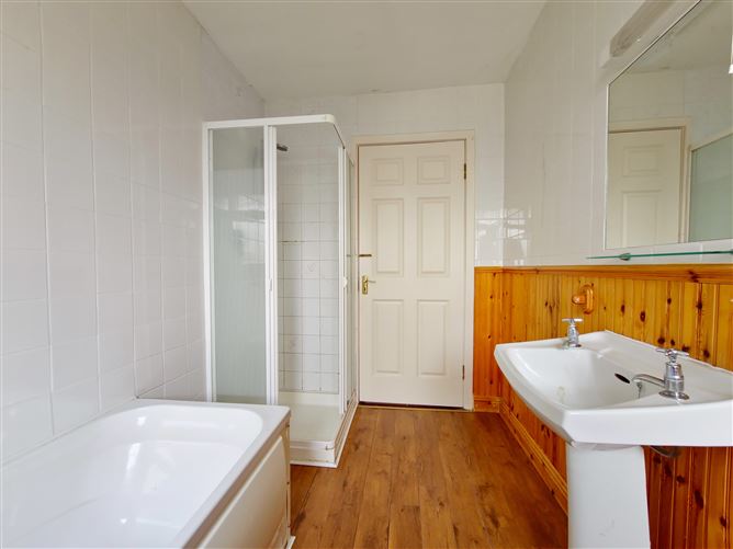 No. 21 The Curragh , Castlebar, Mayo