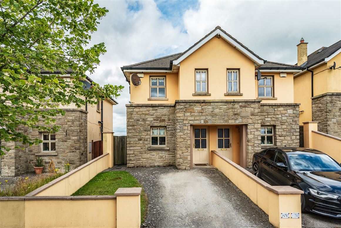 18 Yellow Lough Park, Rathangan, Co. Kildare