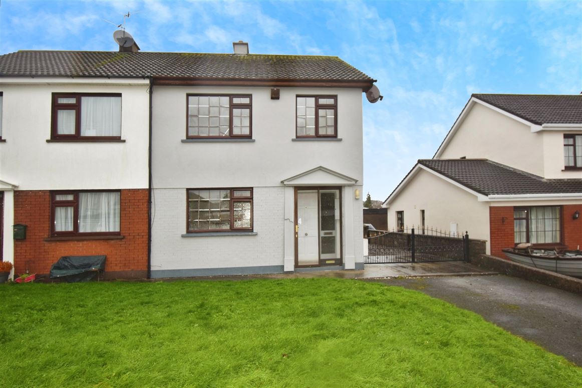 4 The Crescent, Owenabue Heights, Carrigaline, Cork