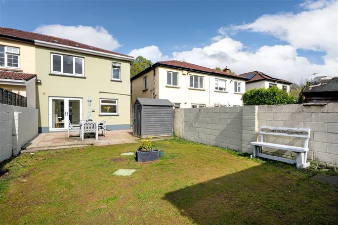 7 Oak Drive, Royal Oak, Santry, Dublin 9