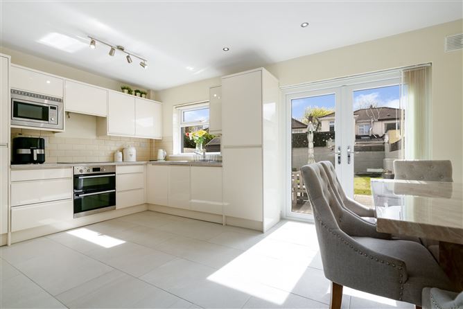 7 Oak Drive, Royal Oak, Santry, Dublin 9