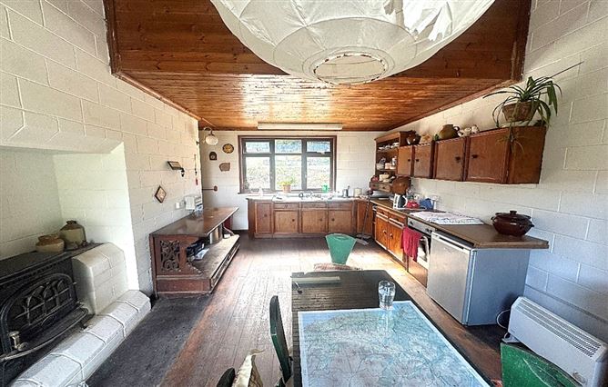 Three Storey Residence on c. 1 Acre, Ballinastockan, Blessington, Lacken, Wicklow