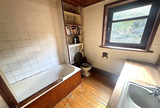 Photo 10 of 18 — Three Storey Residence on c. 1 Acre, Ballinastockan, Blessington, Lacken, Wicklow