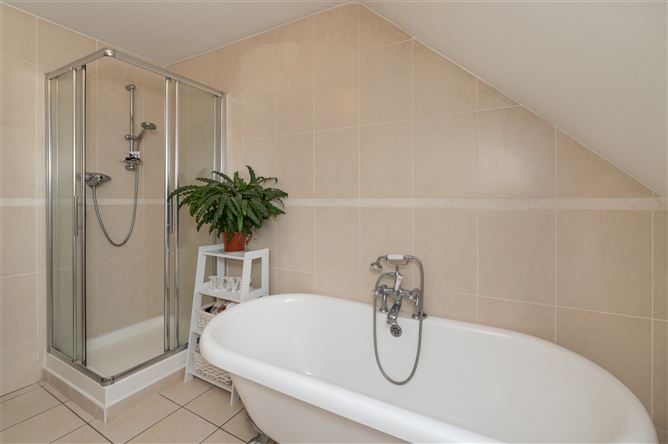 6 Glendule, Glenville, Co. Cork