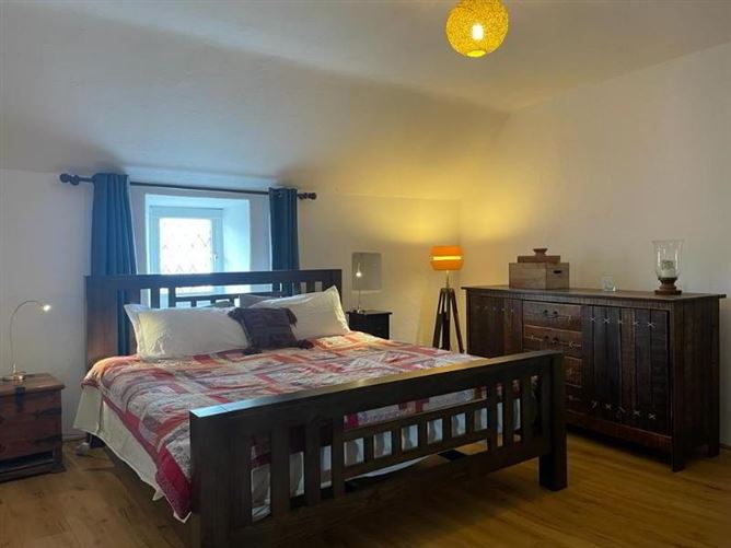 The Thatch Cottage, Ballinlough, Lisronagh, Clonmel, Tipperary