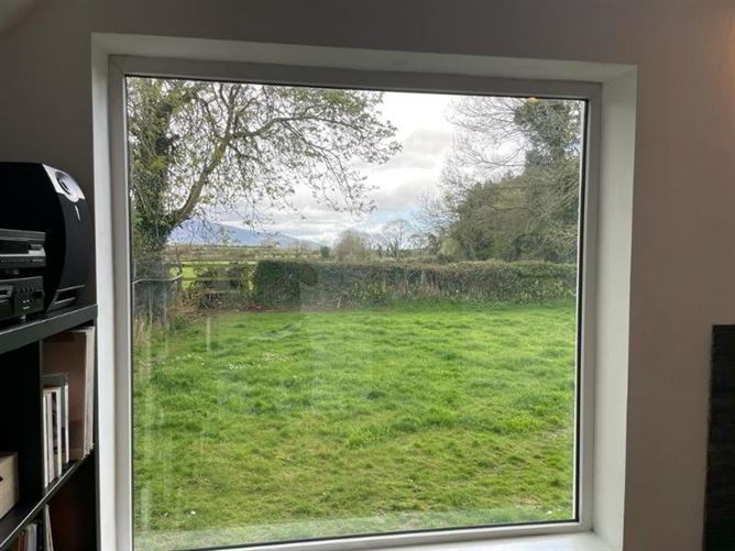 The Thatch Cottage, Ballinlough, Lisronagh, Clonmel, Tipperary