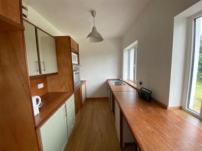 Coolroe East, Ballyhar, Co. Kerry