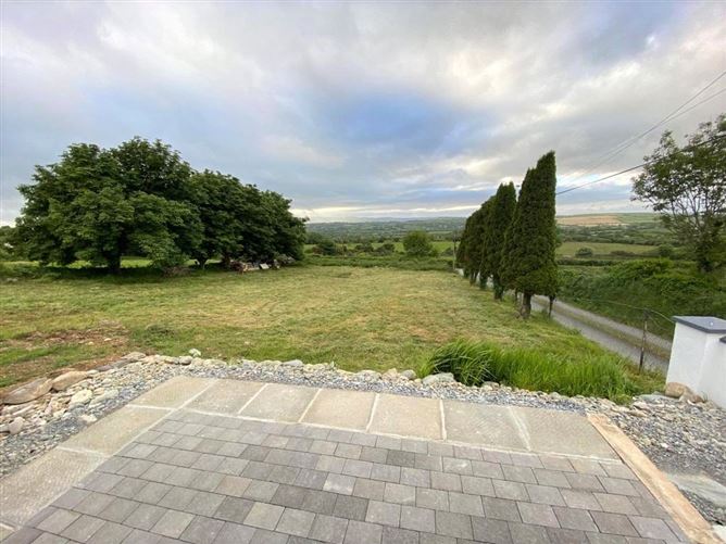 Coolroe East, Ballyhar, Co. Kerry