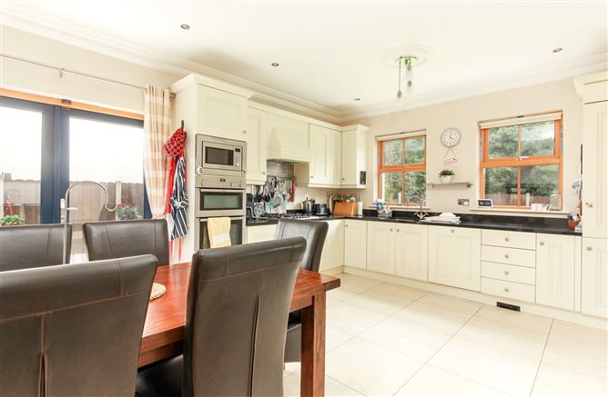 3 Lios Na HAbhainn, Rooskey, Co. Roscommon