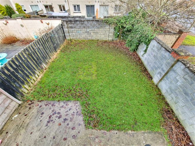 16 Lenabeg, Drumcliffe Road, Ennis, Co. Clare