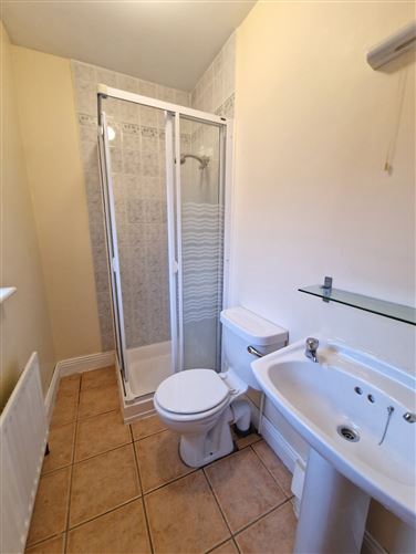 16 Lenabeg, Drumcliffe Road, Ennis, Co. Clare